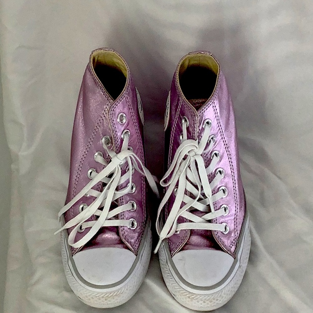 pink kids chuck taylor high tops